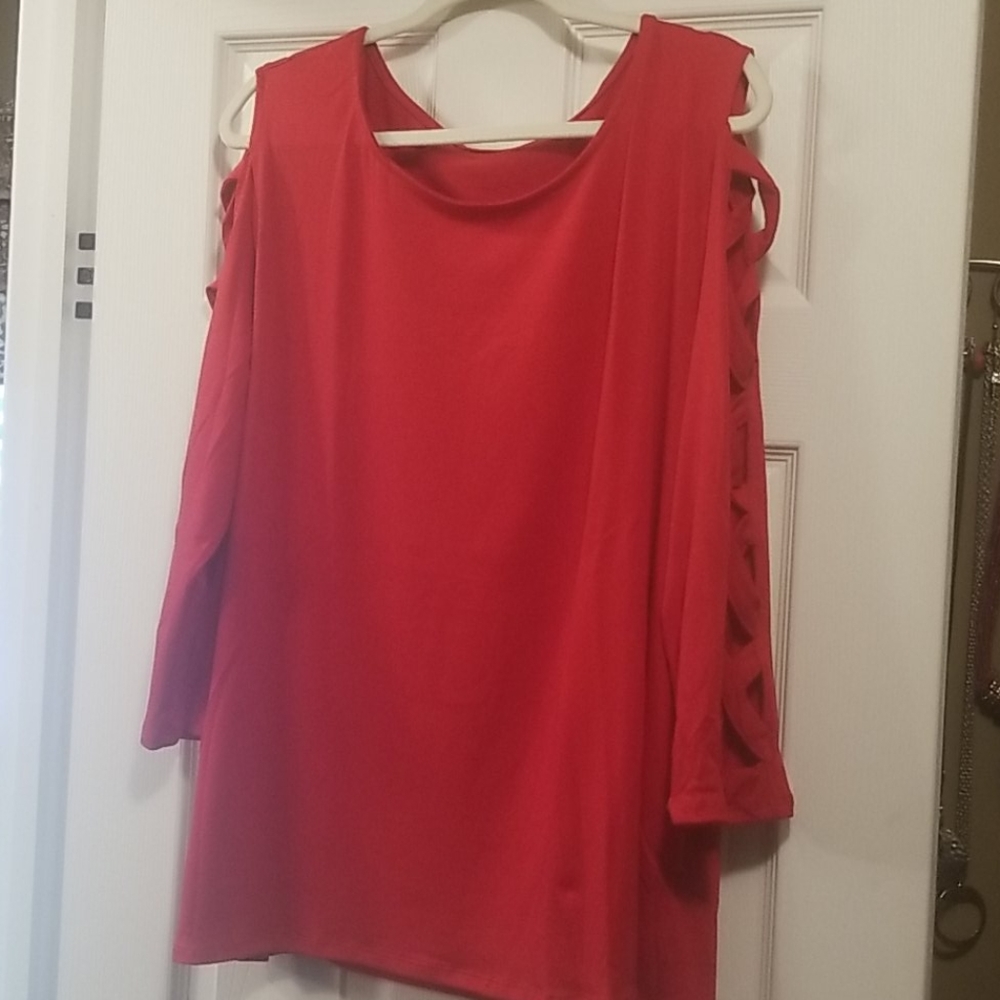🔵 2/$10 NWOT 2X ‎ Scoop Neck Lattice Sleeve shirt